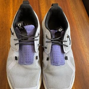 On Running Men's Sneakers in Gray and Purple